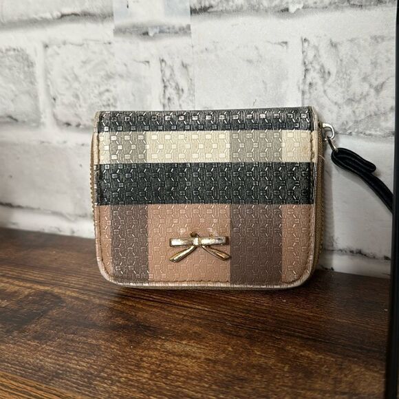 Plaid Wallet Wristlet Designer Inspired - Picture 1 of 4